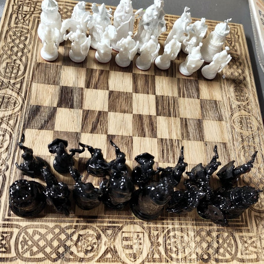 Ancient Rome Chess Set — Pieces & Box
