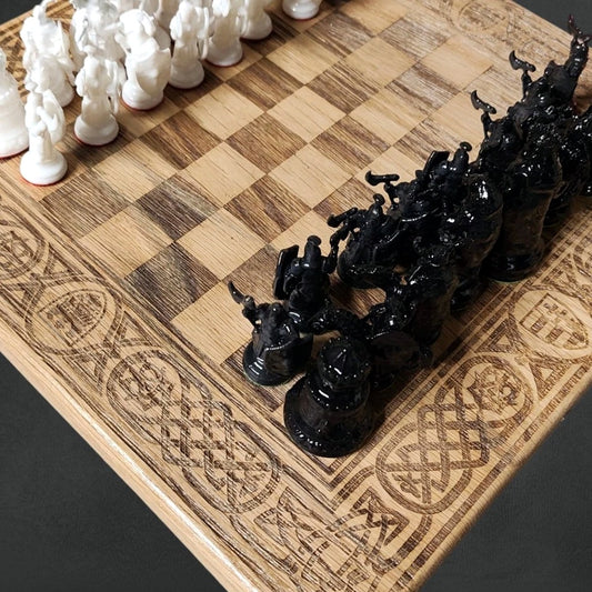 Magyar Chess Set — Engraved Tasmanian Oak